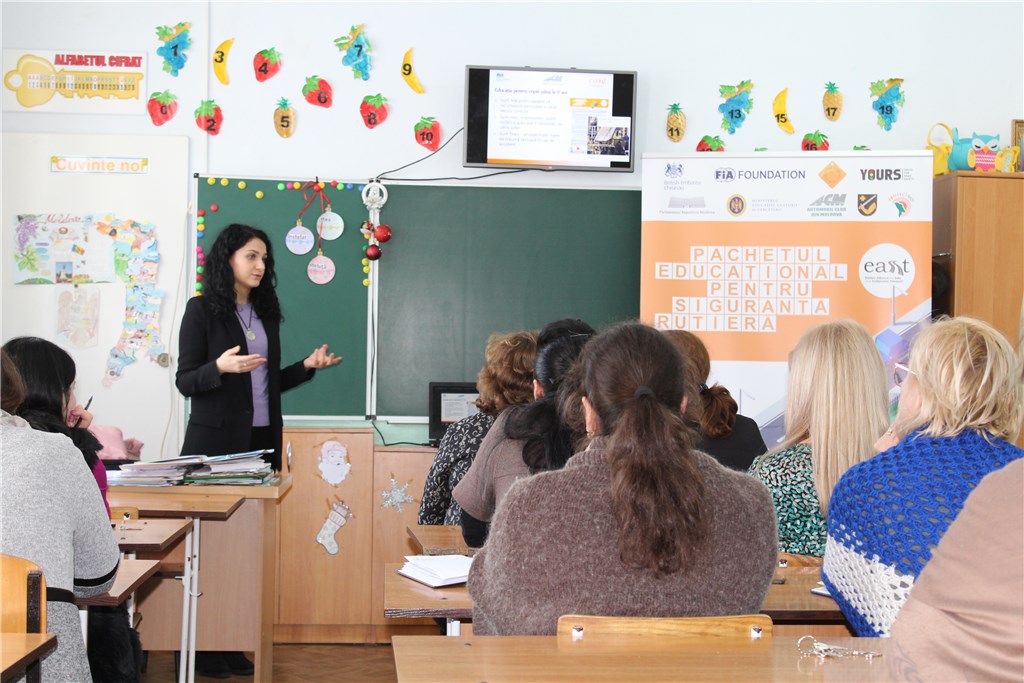 Instruirea profesorilor în domeniul siguranței rutiere continuă